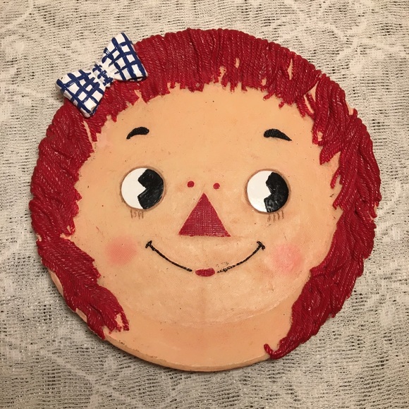 Vintage Raggedy Annie & Andy Mini Tea Set Decoration - Picture 3 of 9